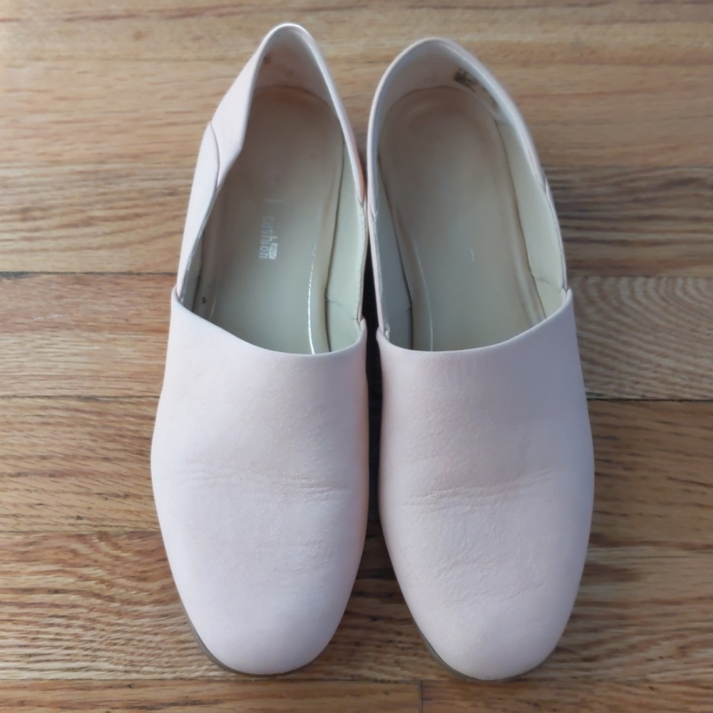 Blush pink Clark's loafers